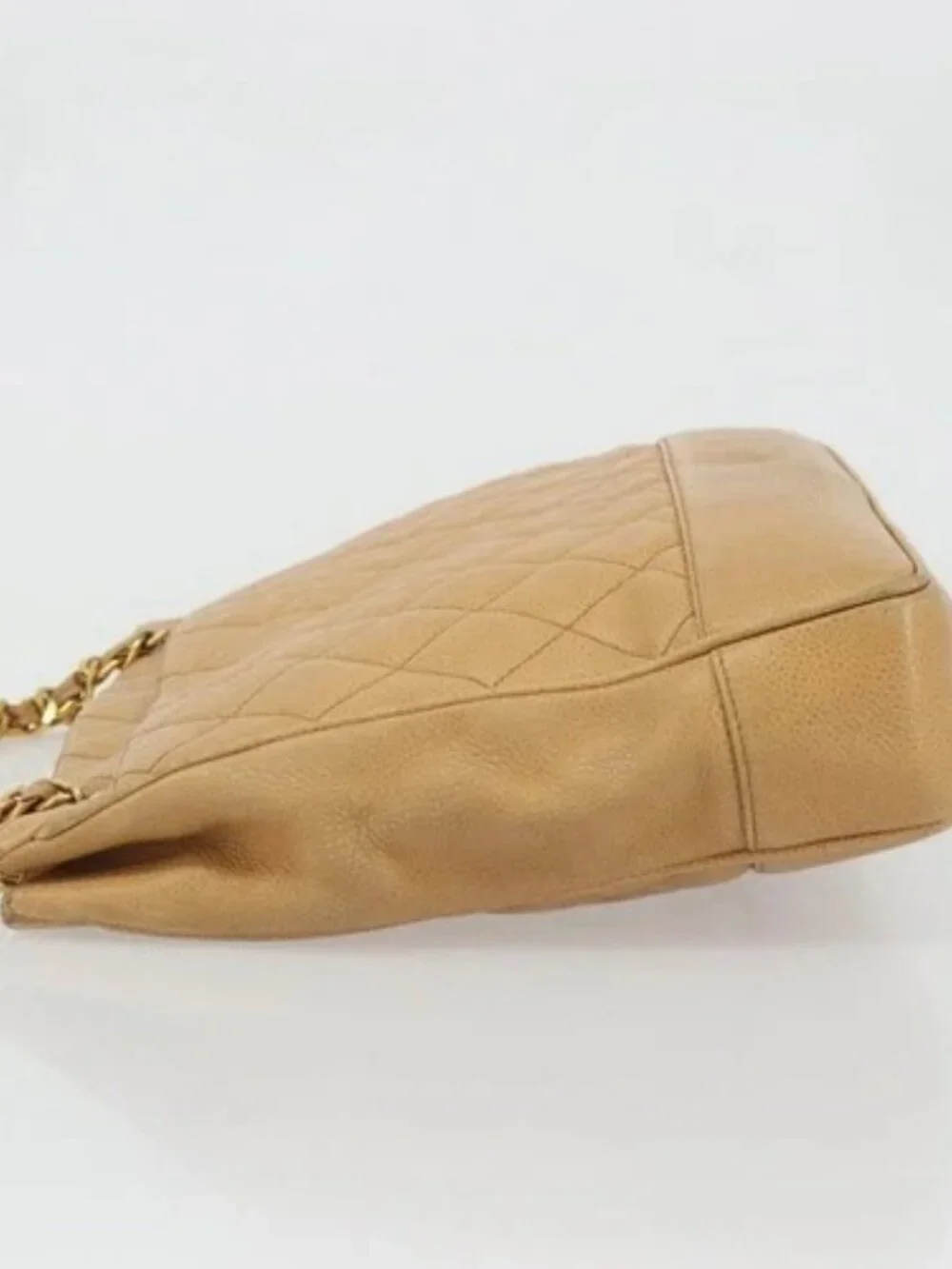 CHANEL Matelasse Chain Shoulder Bag Grained Calf Skin Beige Gold CC Auth YKZ963